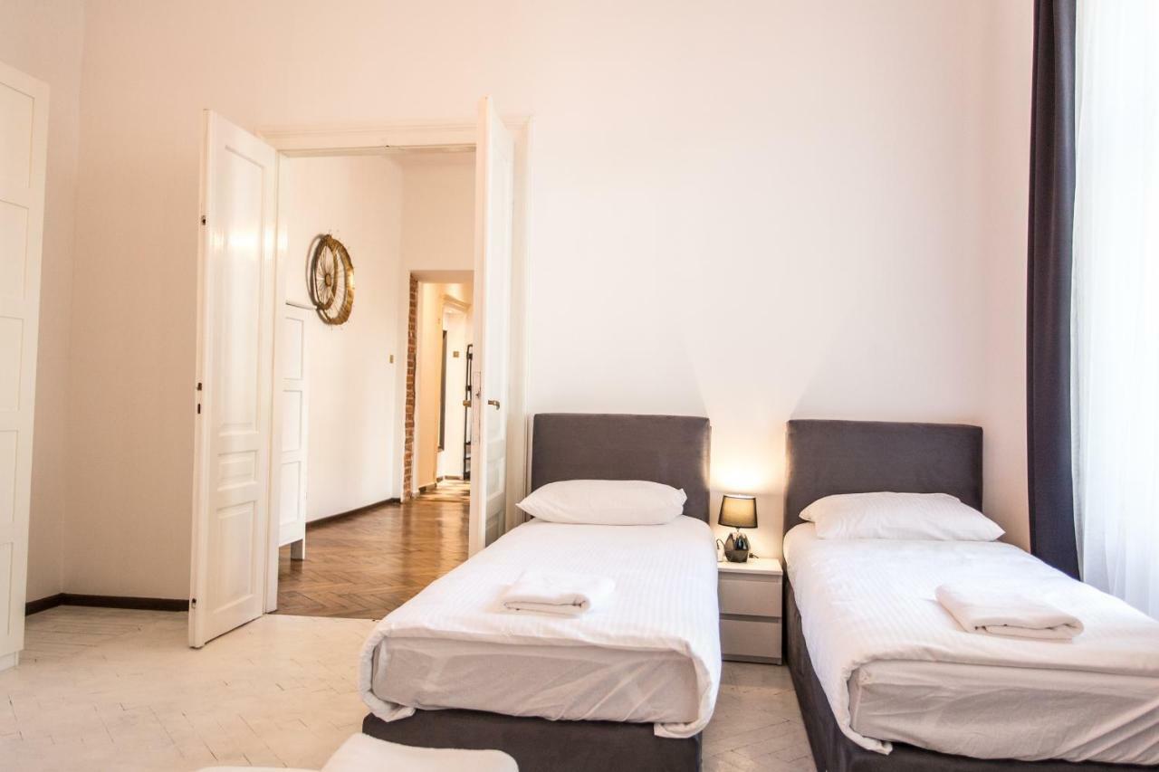 K&d Super Big 3 Apartament